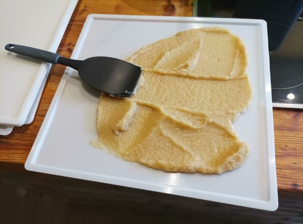 fruchtleder aufstreichen